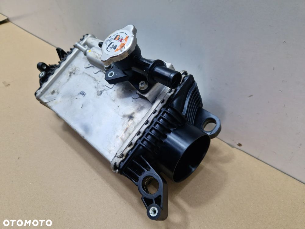 CHŁODNICA INTERCOOLERA MAZDA CX (KL) T30113550A 34068923 3.3L 187kw - 2