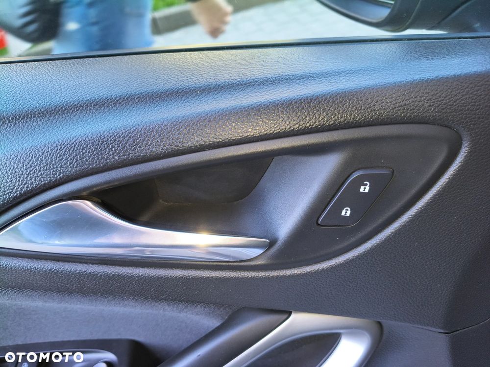 Opel Astra - 33