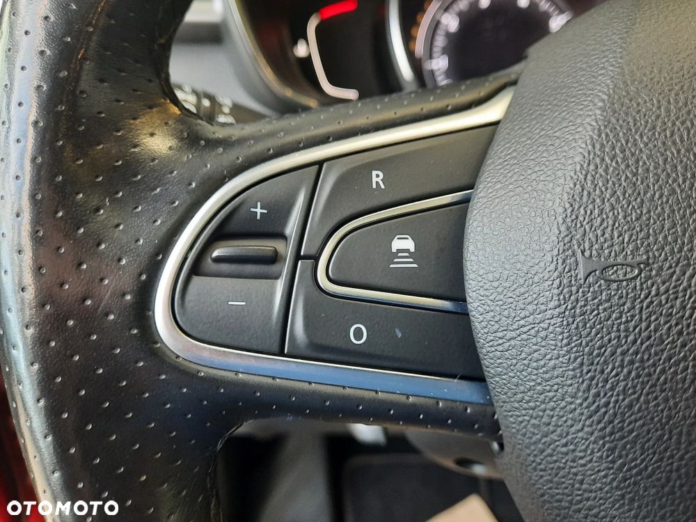 Renault Kadjar 1.3 TCe FAP Black Edition EDC - 26
