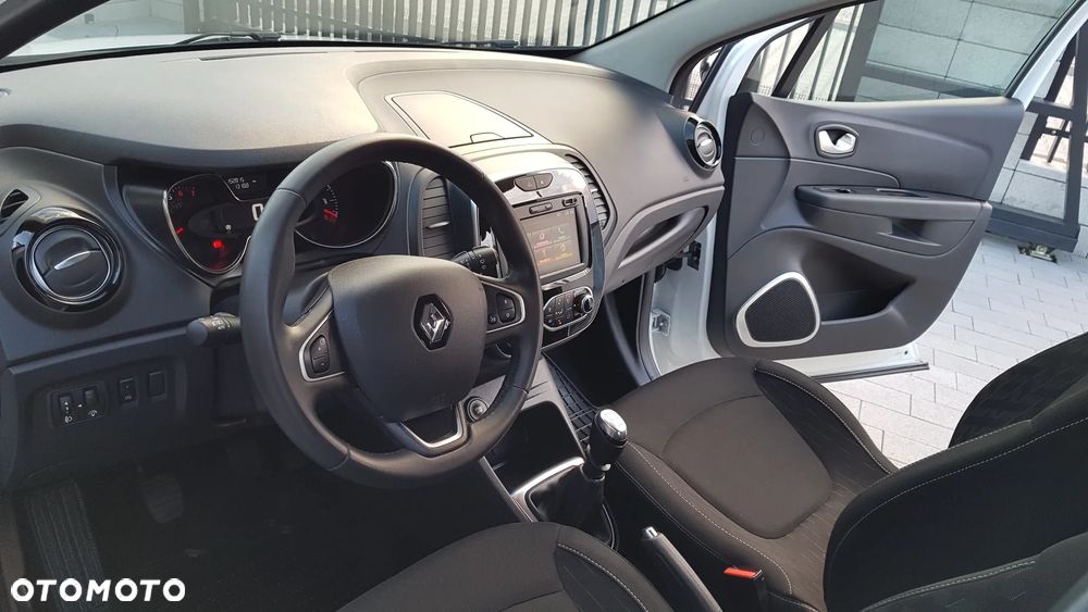 Renault Captur 1.3 TCe Intens - 24