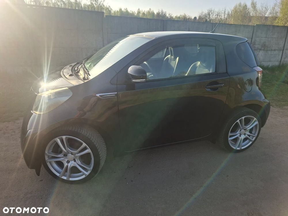 Toyota iQ 1.0 Multidrive - 8