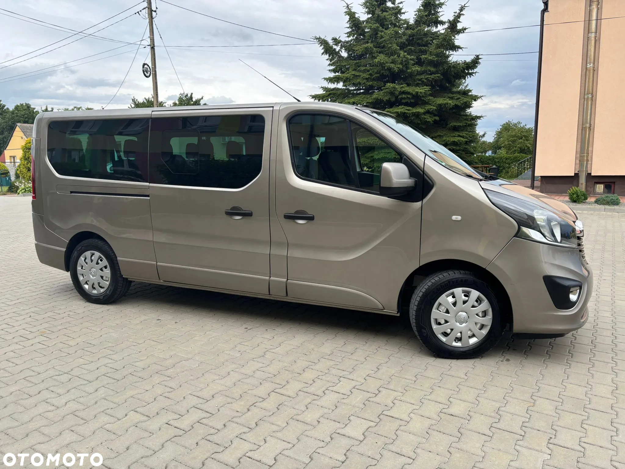 Opel Vivaro 1.6 D (CDTI) L2H1 - 5