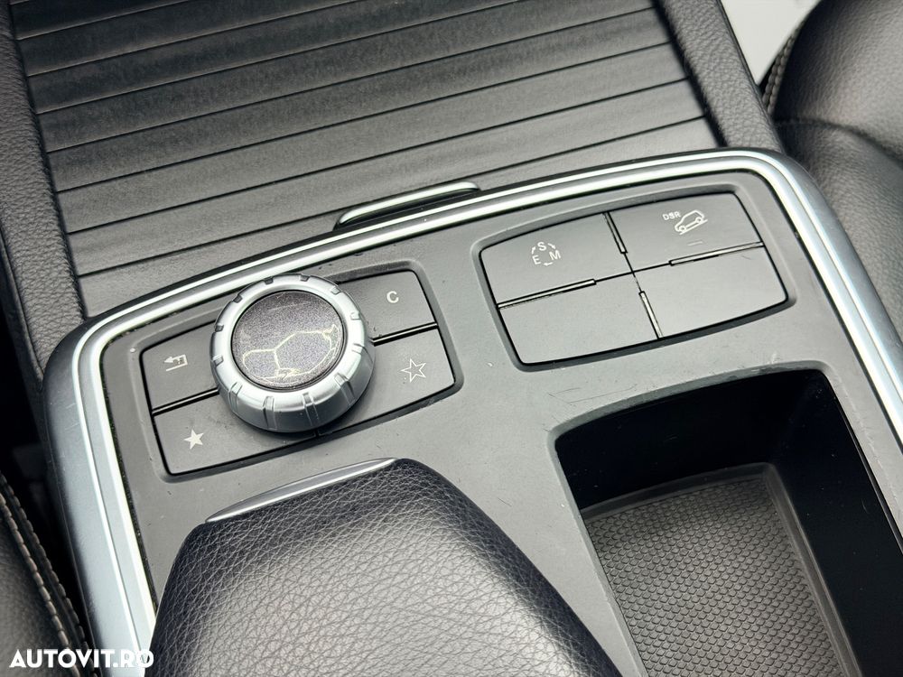 Mercedes-Benz ML 250 BlueTEC 4MATIC 7G-TRONIC - 24