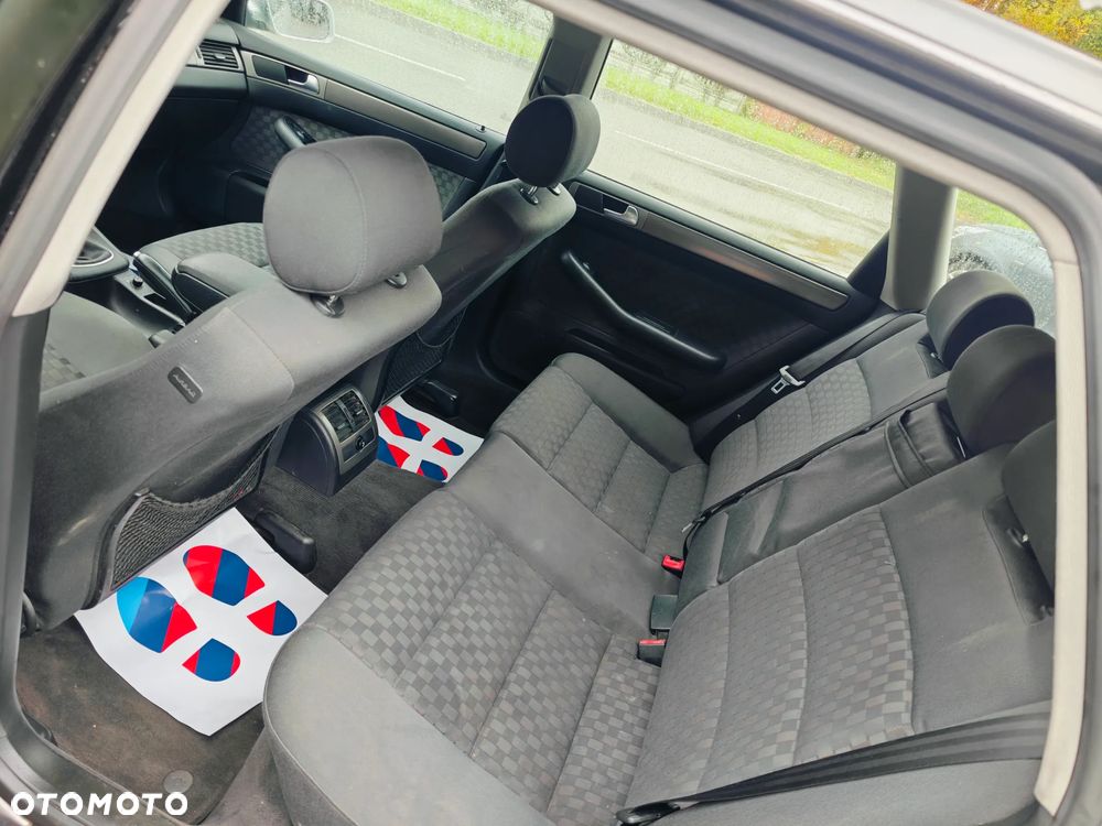 Audi A6 - 8