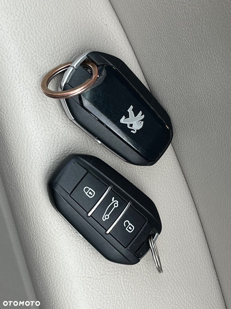 Peugeot 508 HDi 160 Automatik Allure - 32