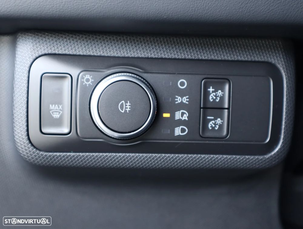 Ford Mustang Mach-E AWD PREMIUM - 34