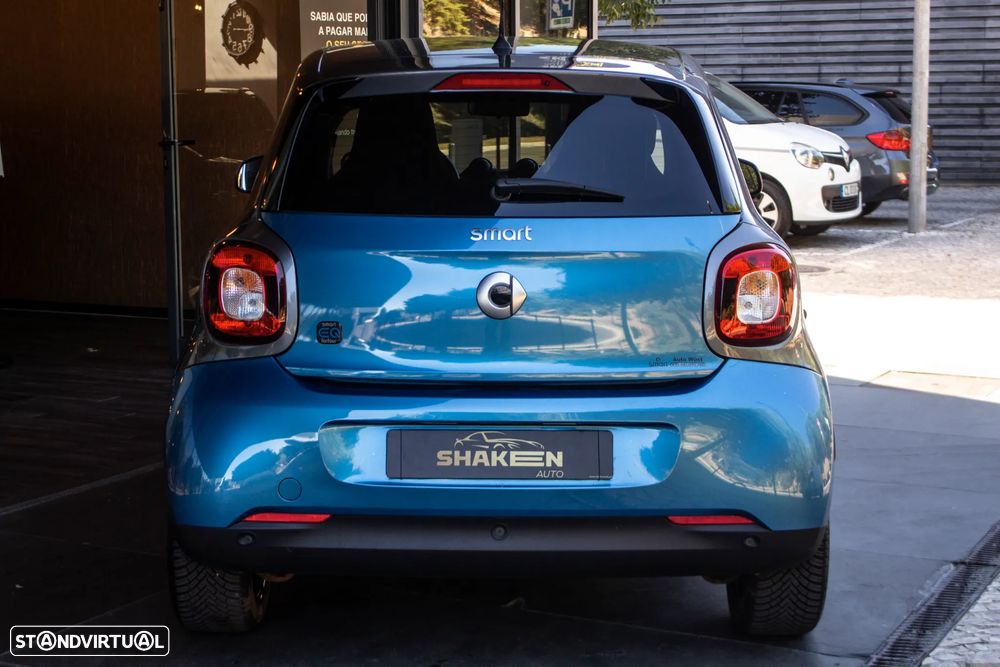 Smart ForFour EQ pulse - 10