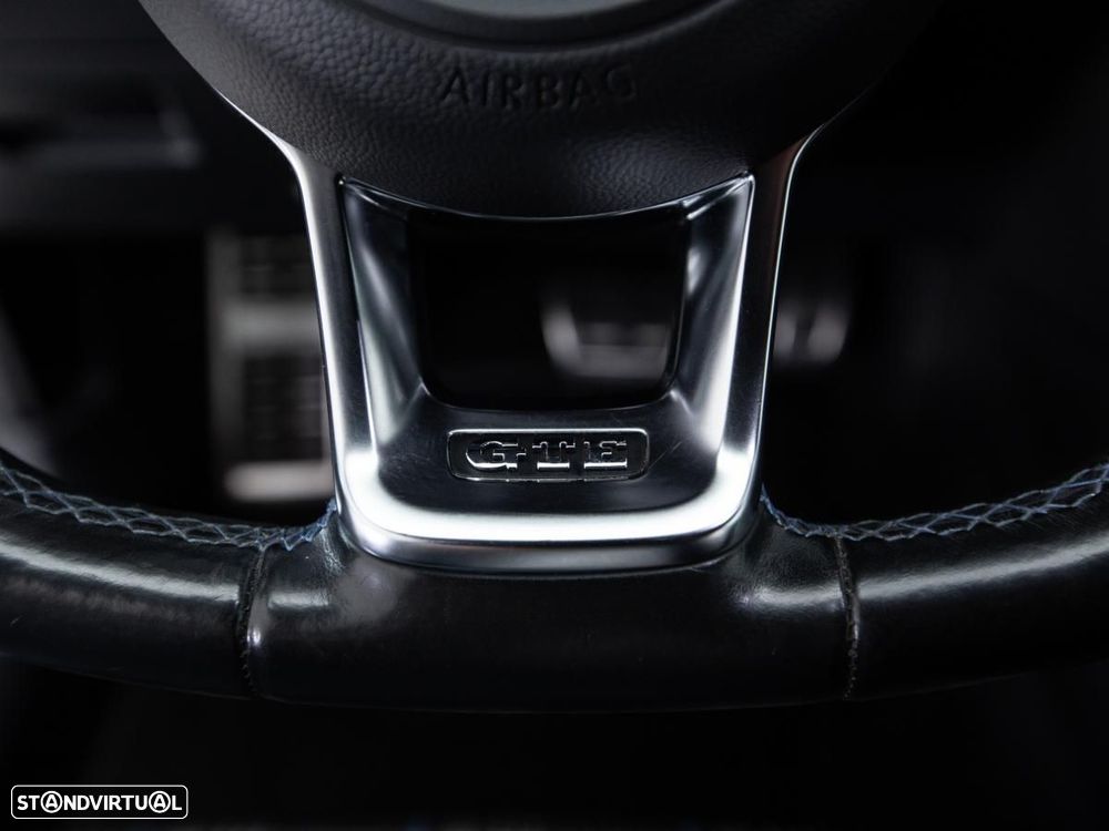 VW Golf 1.4 TSI e-Hybrid DSG - 17