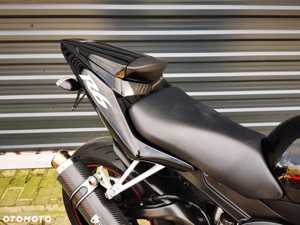 Yamaha R6 - 10