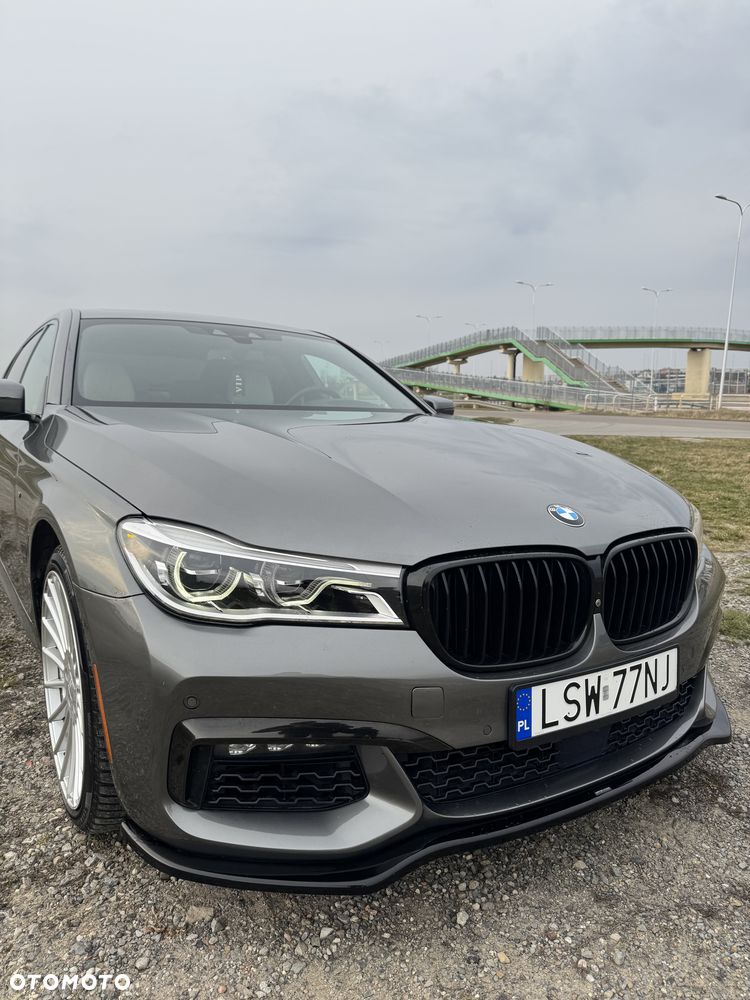 BMW Seria 7 750Li xDrive - 3