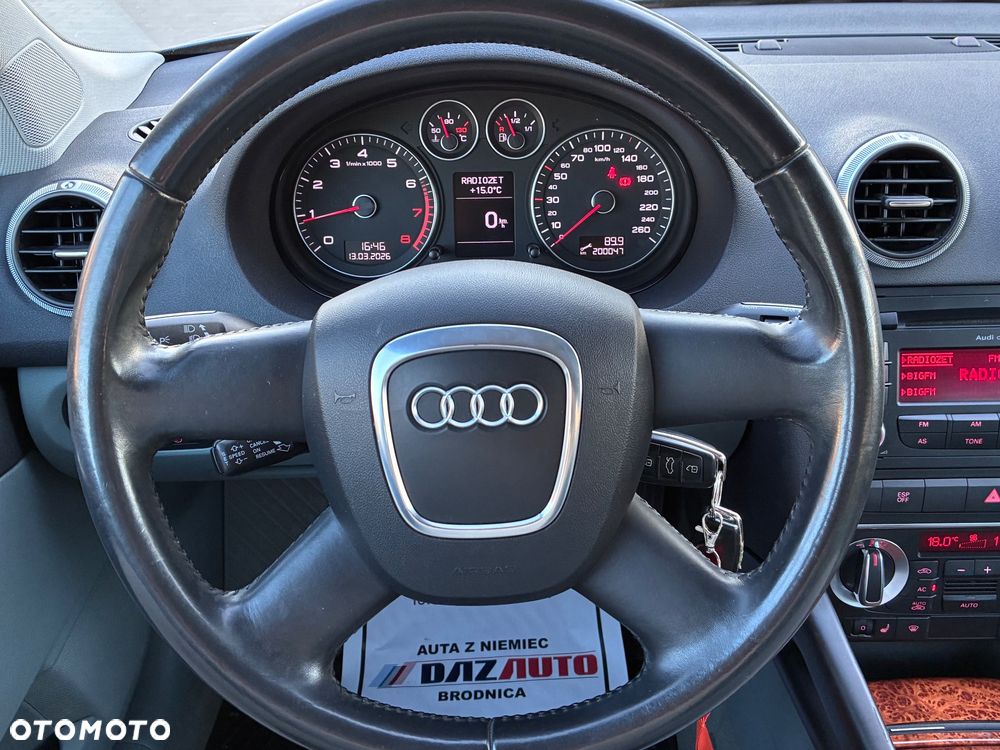 Audi A3 Sportback 1.6 Ambiente - 8