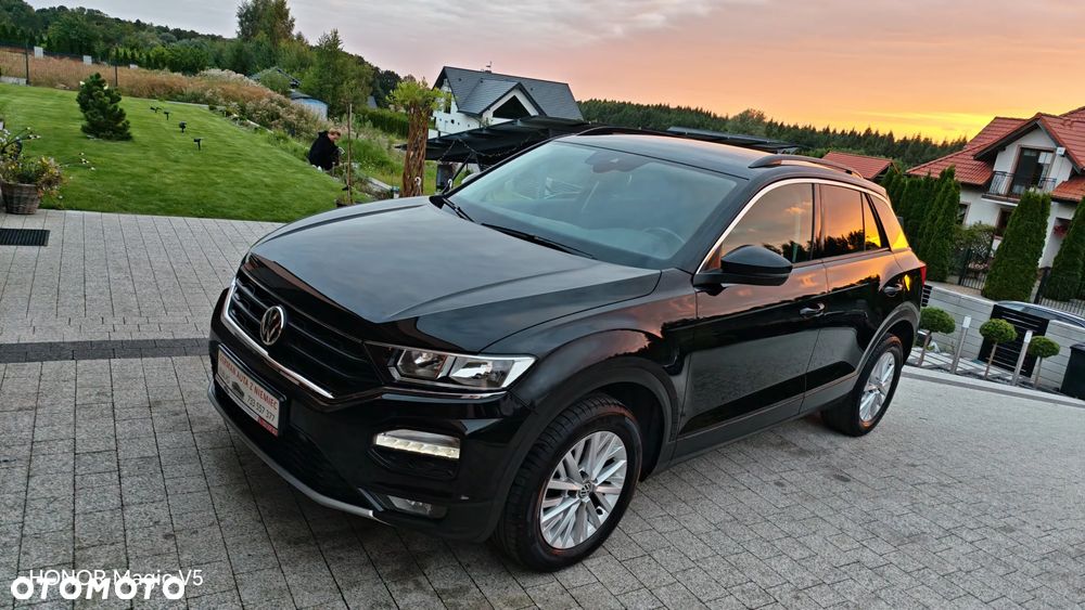 Volkswagen T-Roc - 16