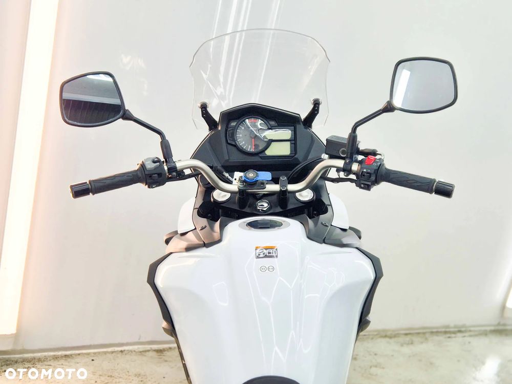 Suzuki DL - 12