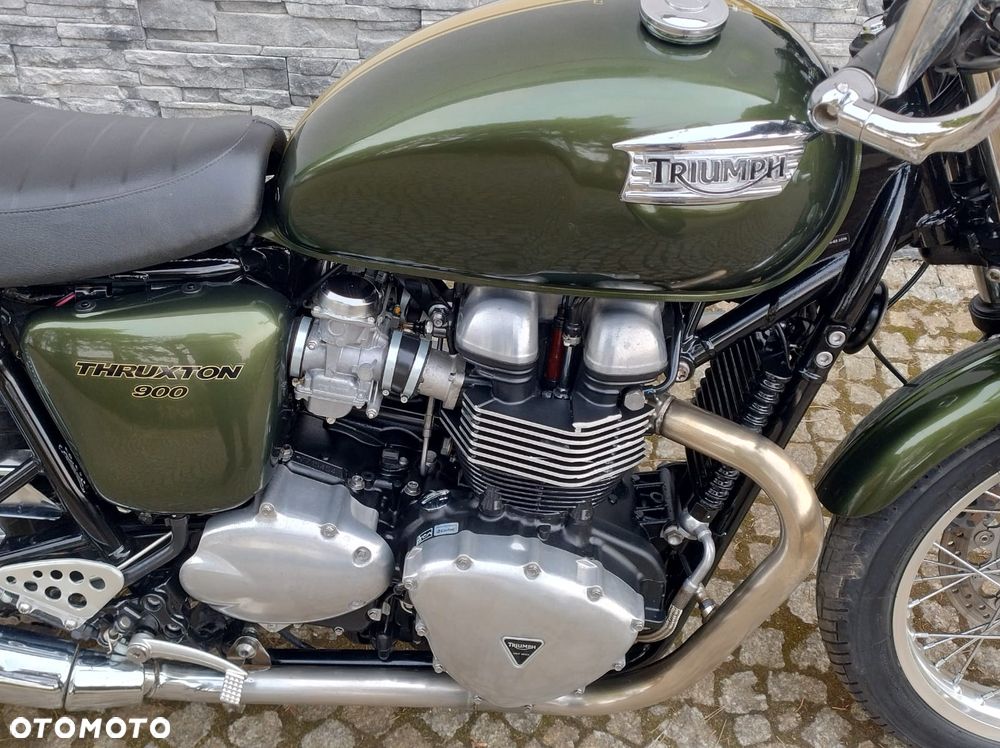 Triumph Thruxton - 14