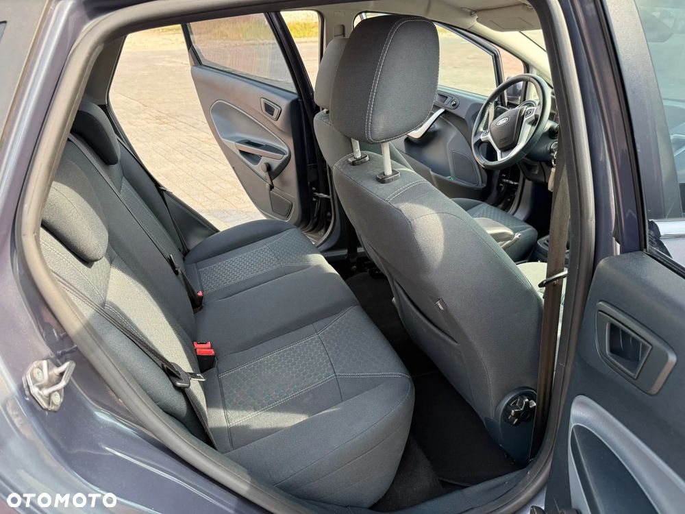 Ford Fiesta 1.25 Titanium - 10