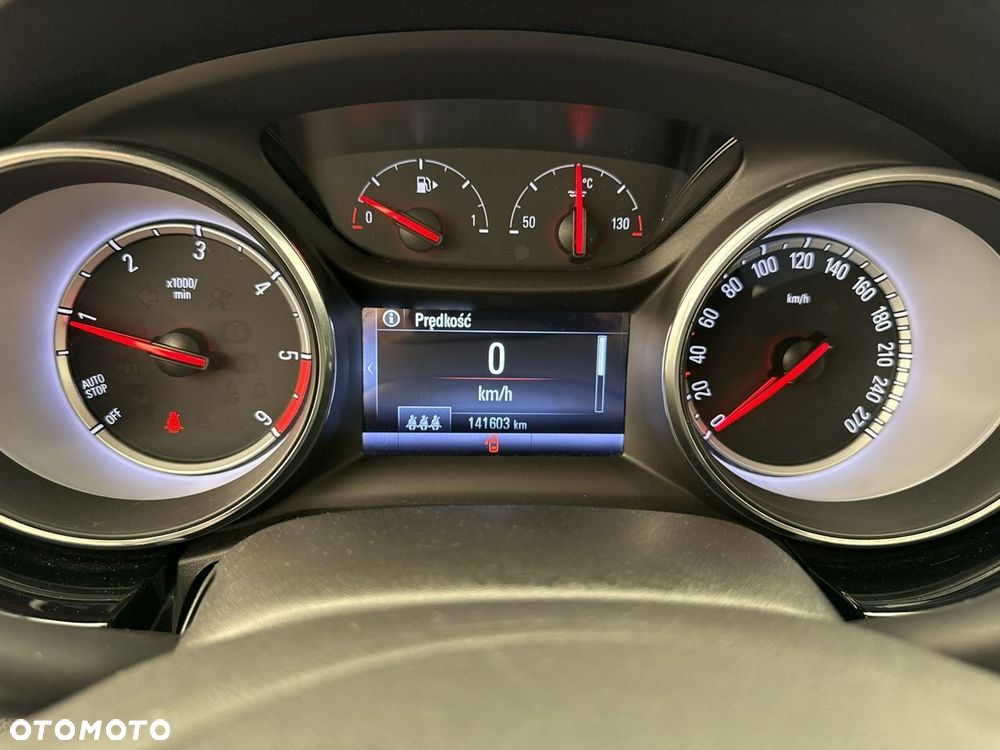 Opel Astra - 16