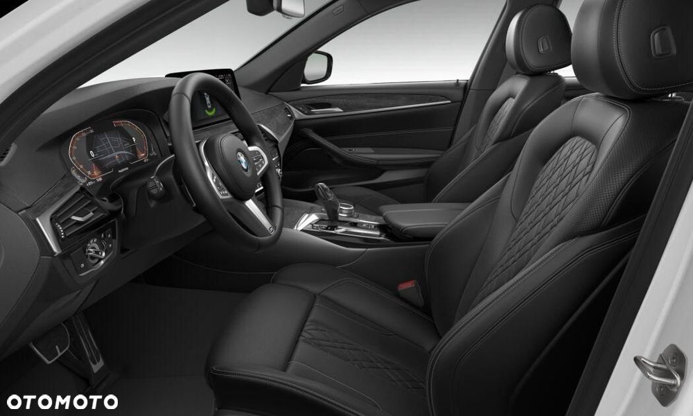 BMW Seria 5 520d xDrive M Sport sport - 4