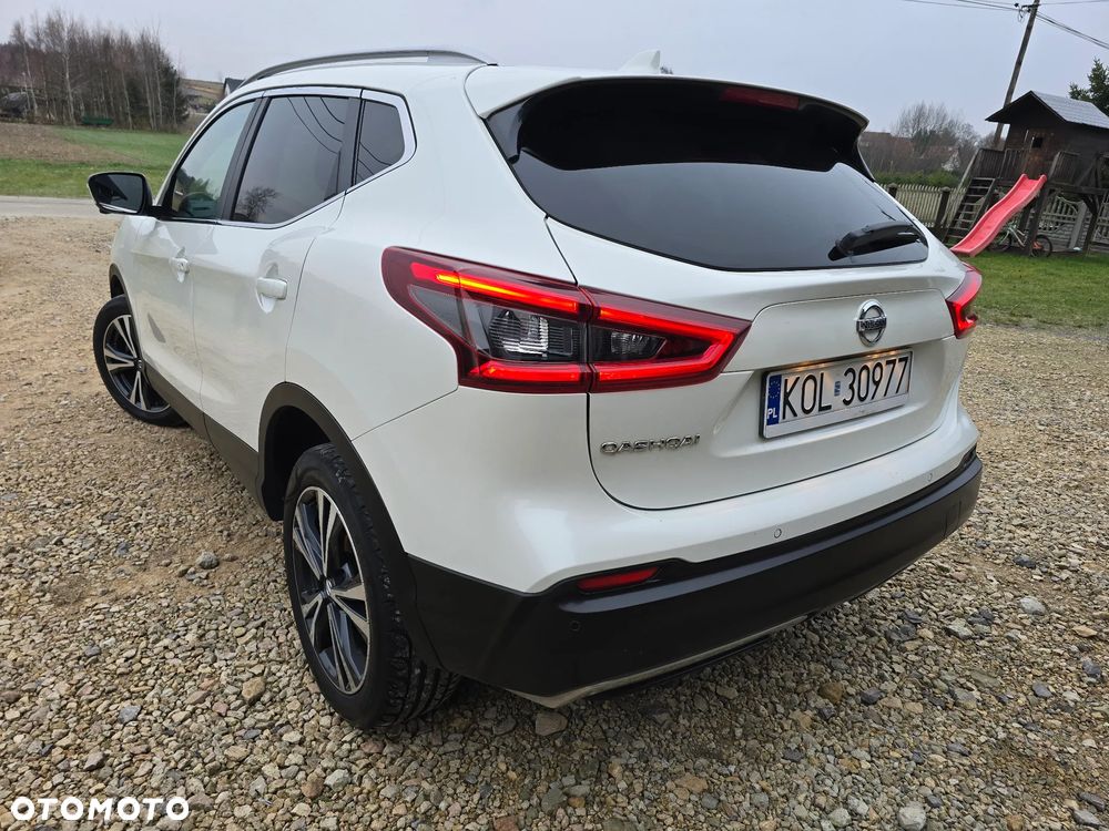 Nissan Qashqai 1.6 DCi 4x4 N-Connecta - 10