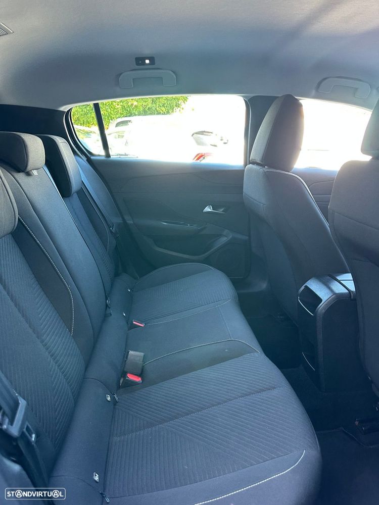 Peugeot 308 1.5 BlueHDi Active EAT8 - 18