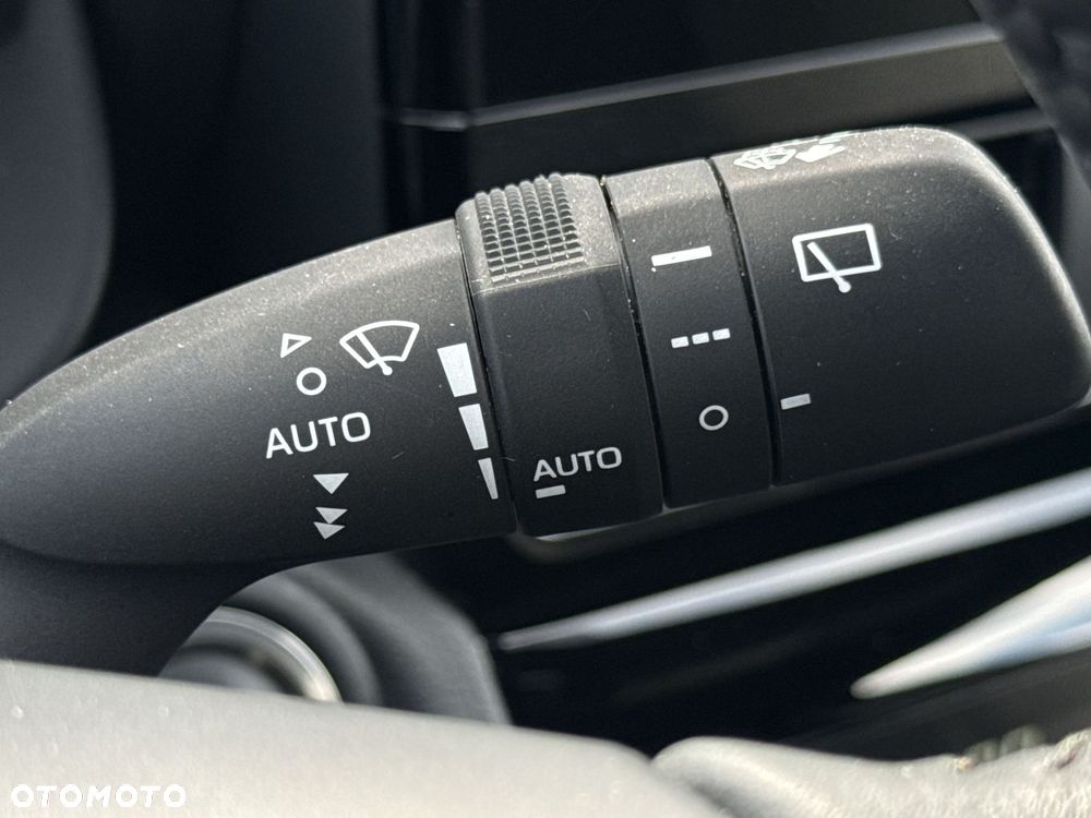 Toyota Yaris Cross Hybrid 1.5 Style - 23