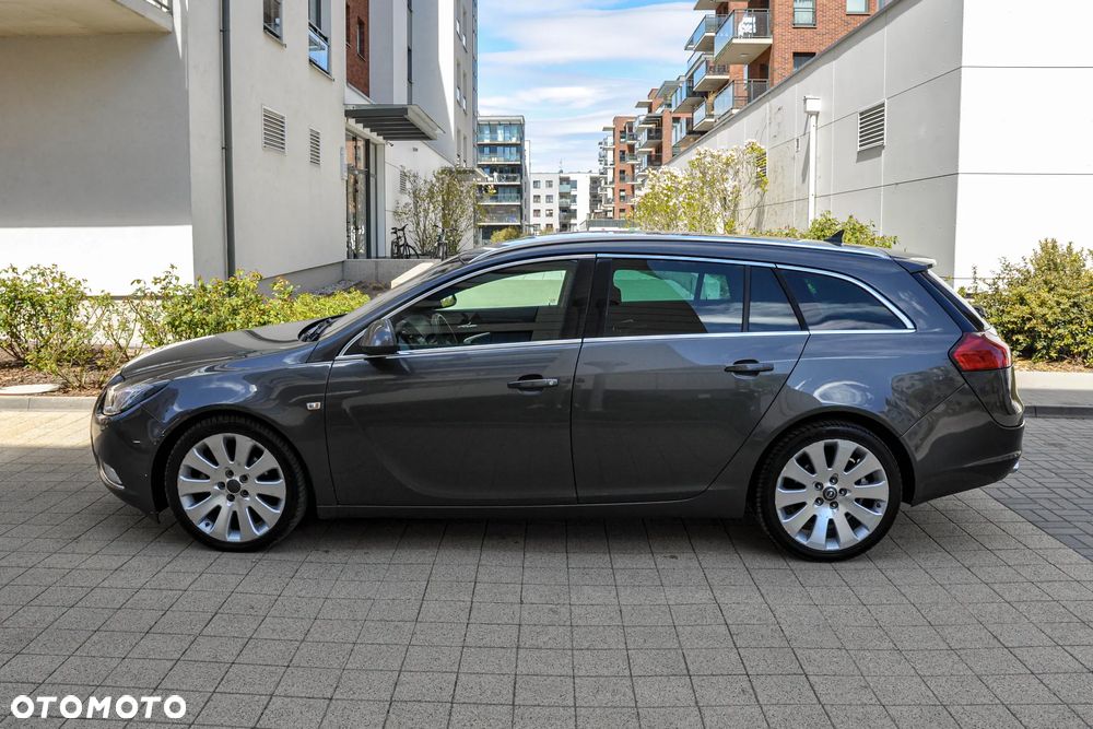Opel Insignia - 2