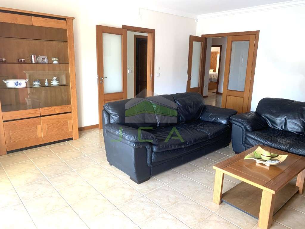 Apartamento T2 na Marinha Grande - Grande imagem: 5/19