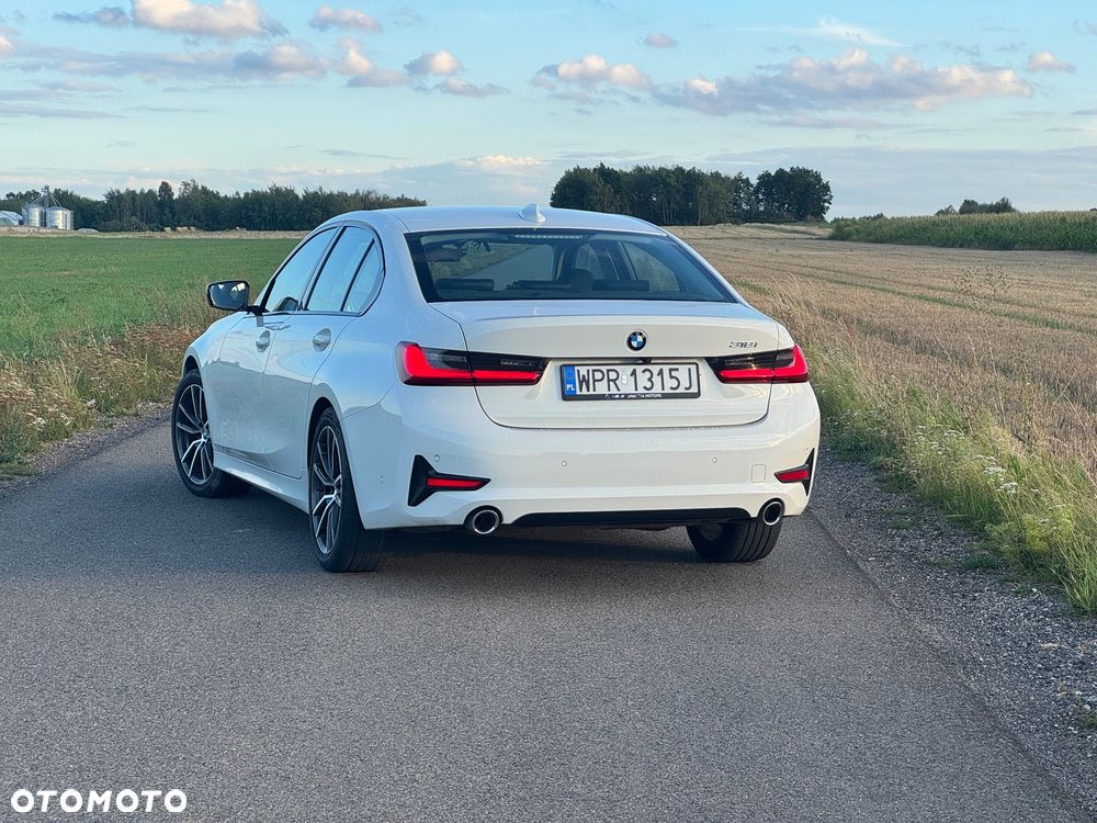 BMW Seria 3 318i Sport Line sport - 11