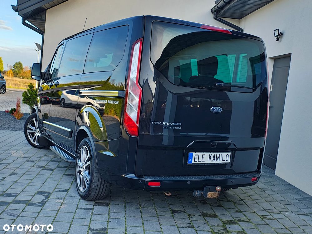 Ford Transit Custom 300 L2H1 VA Titanium - 32