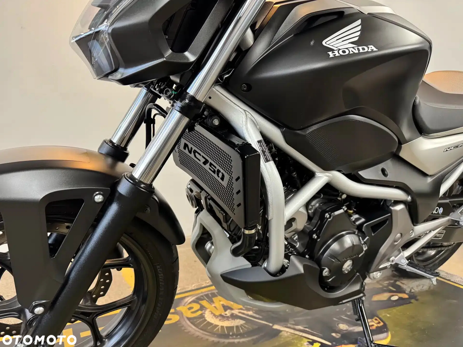 Honda NC - 19