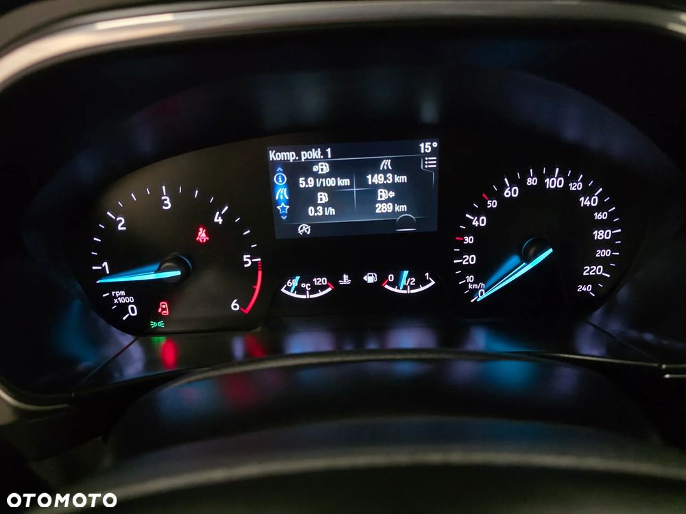 Ford Focus 1.5 EcoBlue Titanium X - 16