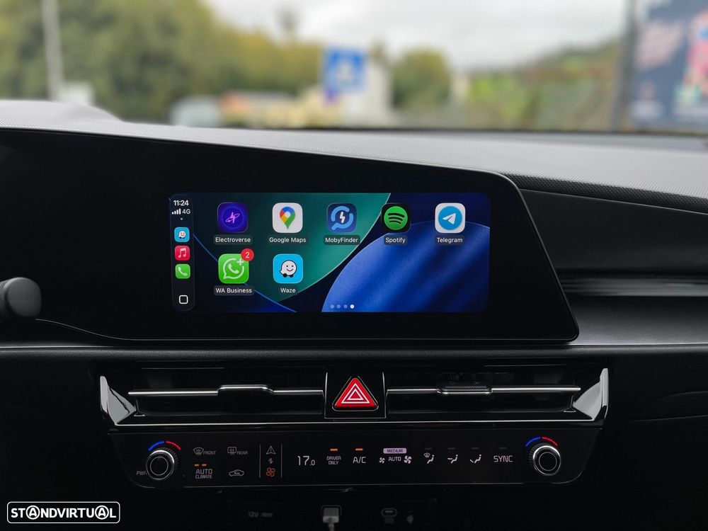 Kia Niro EV 64kWh Drive - 43