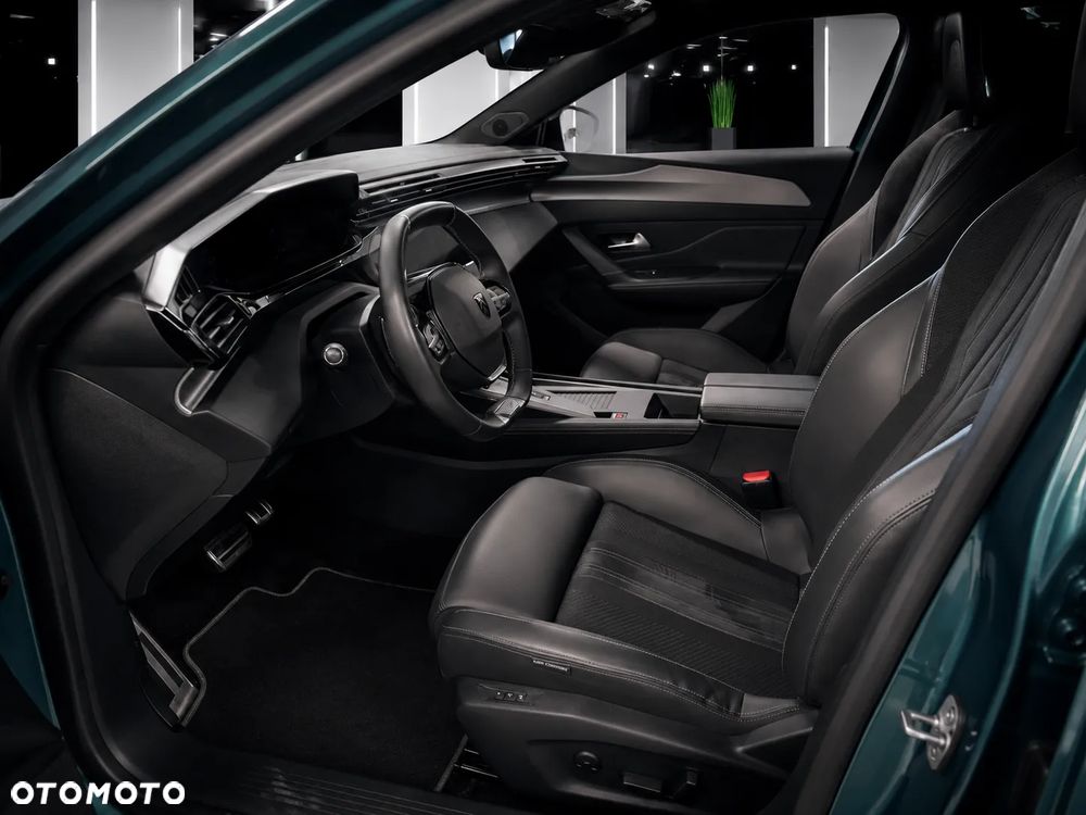 Peugeot 308 1.6 Hybrid PHEV GT EAT8 - 7
