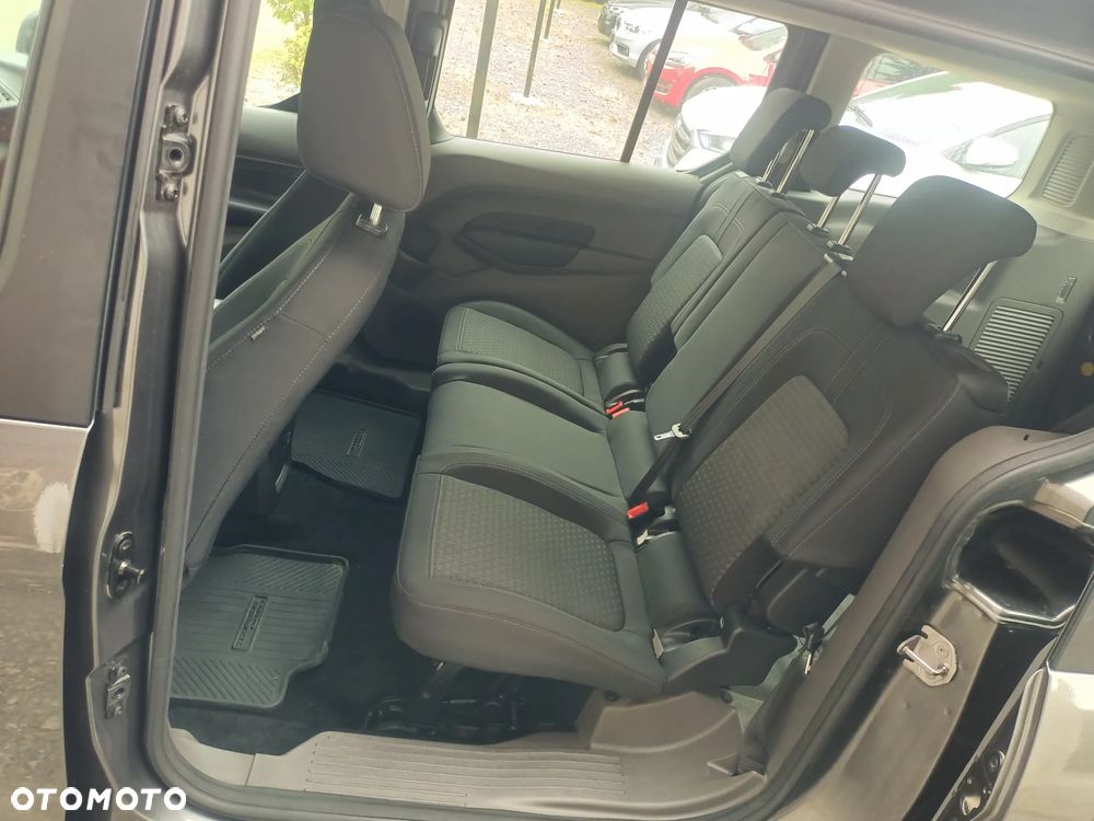 Ford Tourneo Connect - 5