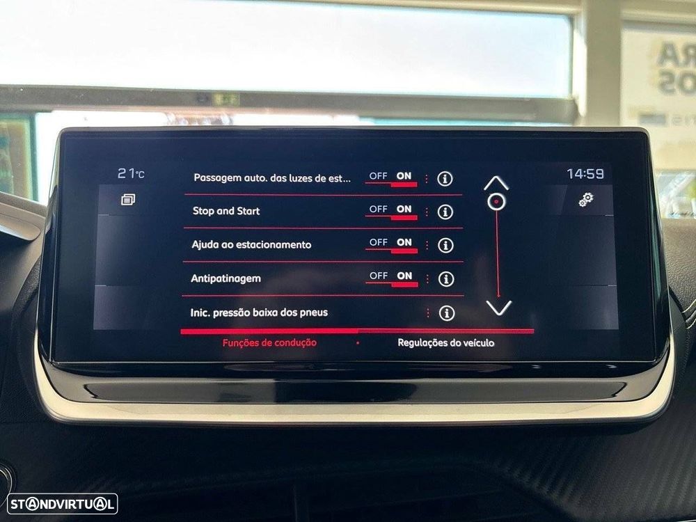 Peugeot 2008 1.2 PureTech GT EAT8 - 16