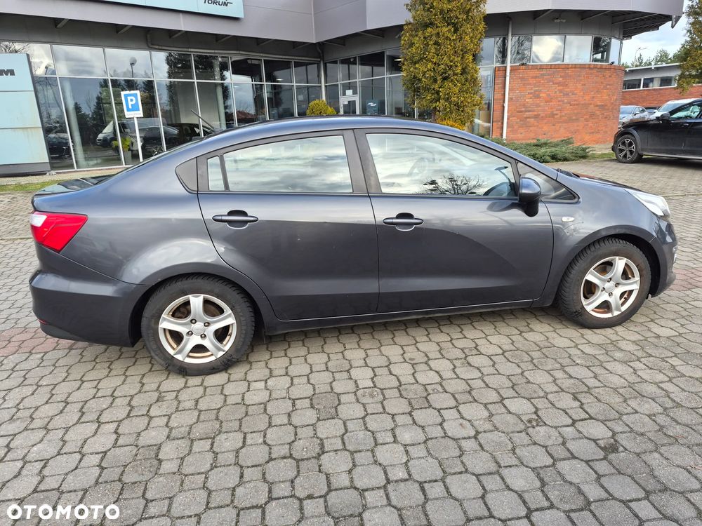 Kia Rio 1.2 M (klm) - 3