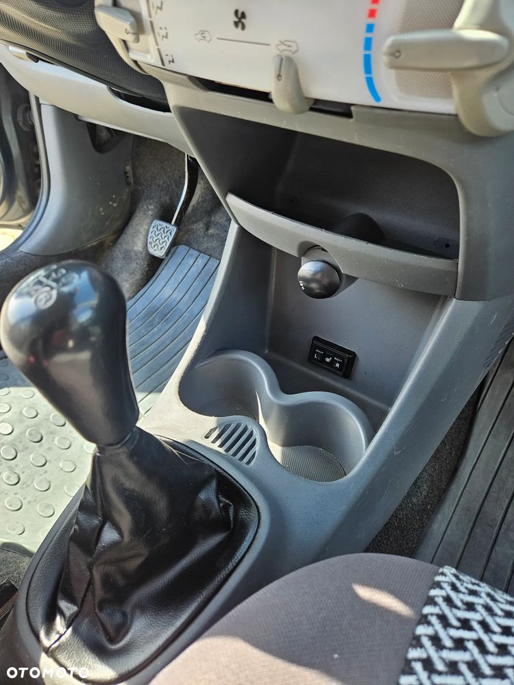 Toyota Aygo 1.0 VVT-i Terra - 8