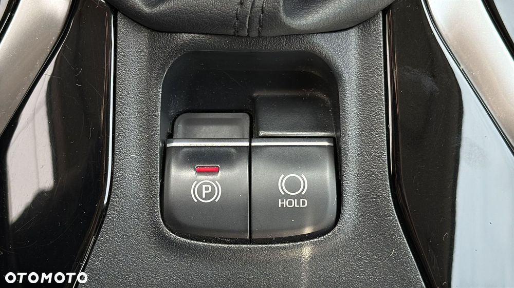 Toyota Corolla - 23