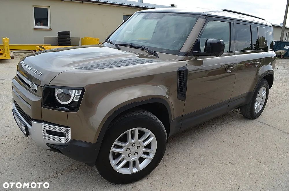 Land Rover Defender 2.0 D240 S - 12