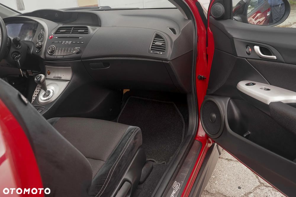 Honda Civic 1.8 TypeS + i-SHIFT - 22