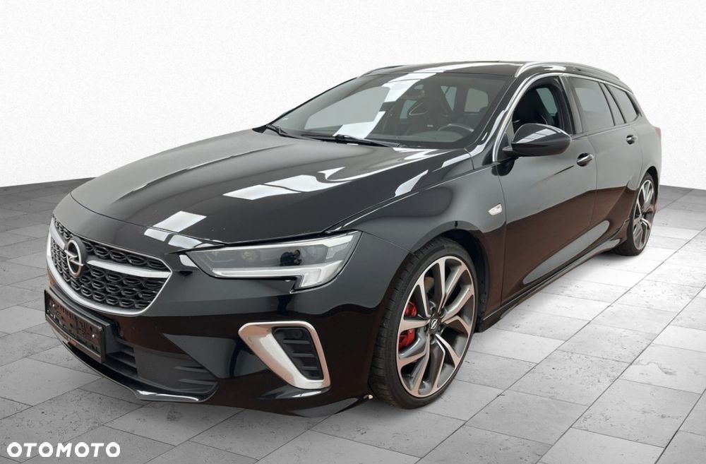 Opel Insignia 2.0 T 4x4 GSi + S&S - 1