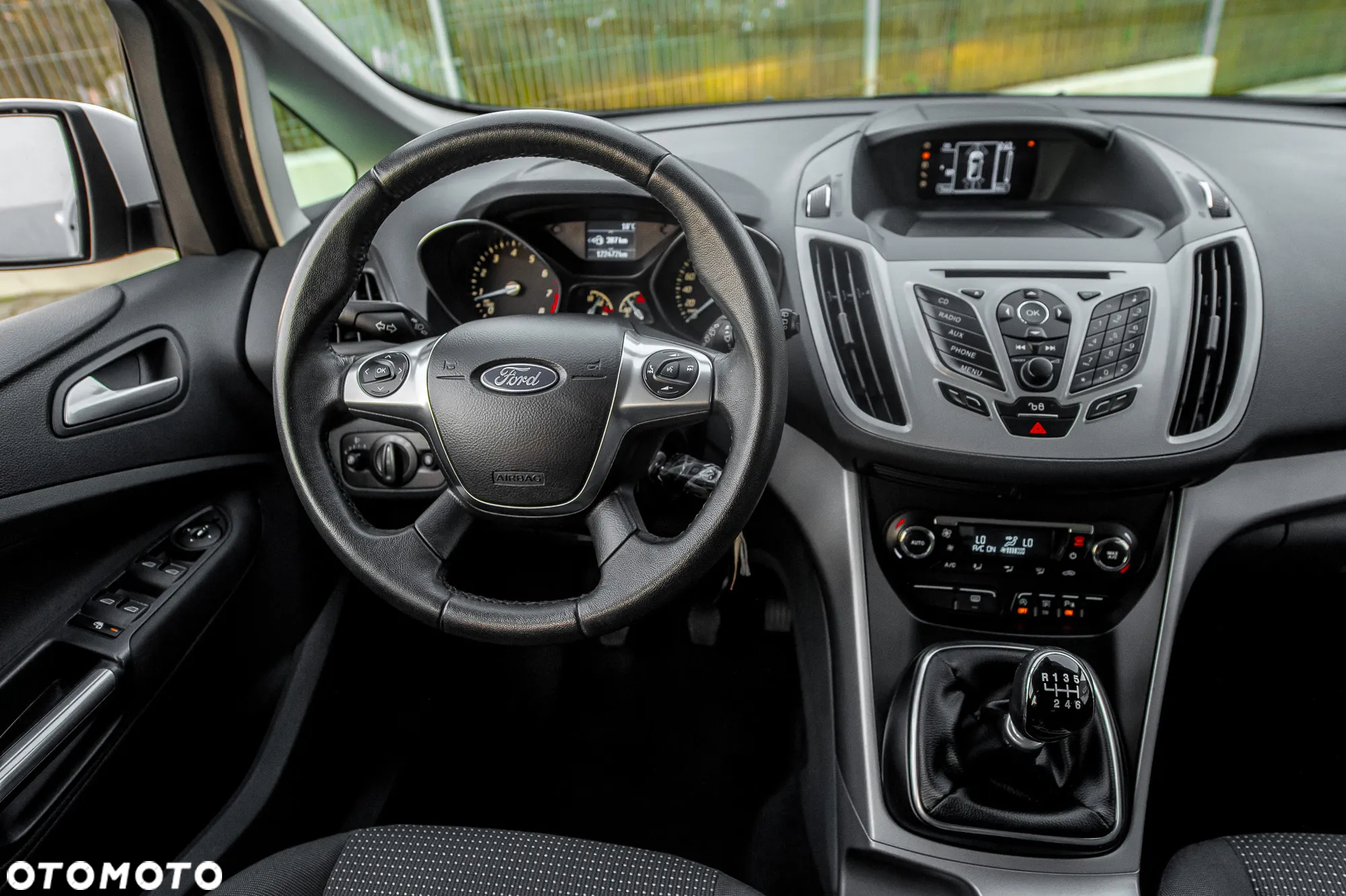 Ford Grand C-MAX - 18