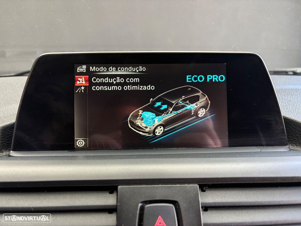 BMW 116 d Sport Line - 43