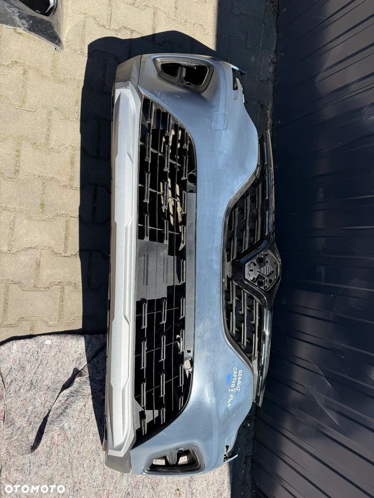 ZDERZAK RENAULT CAPTUR II ORYGINAŁ CAŁY - 1