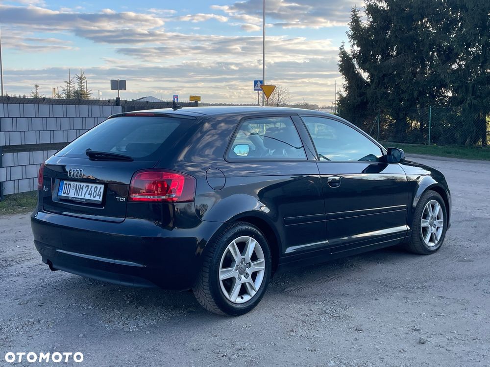 Audi A3 3-drzwiowe 2.0 TDI Ambition - 6