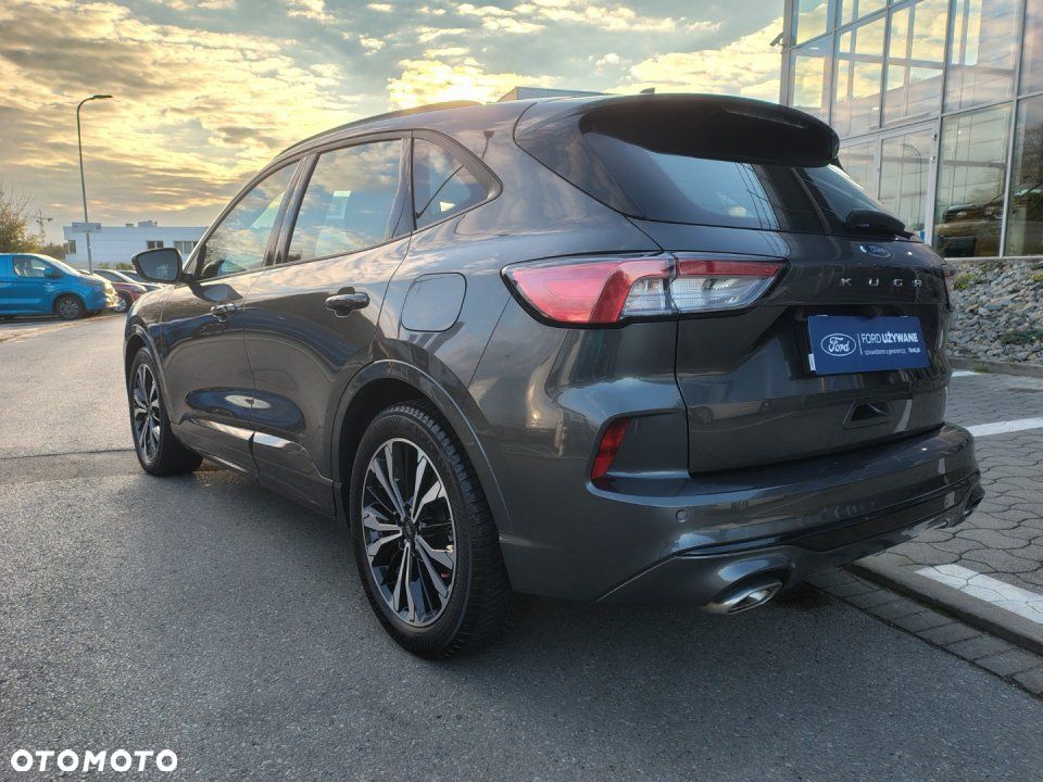 Ford Kuga - 4
