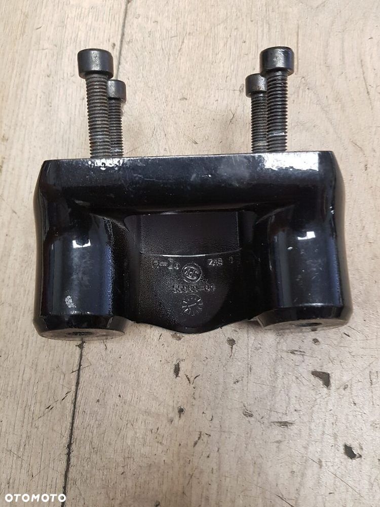 Mocowanie kierownicy risery mostek Harley Davidson V-Rod - 6