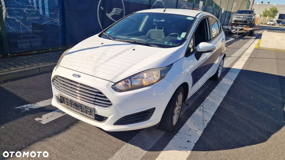 Ford Fiesta - 19