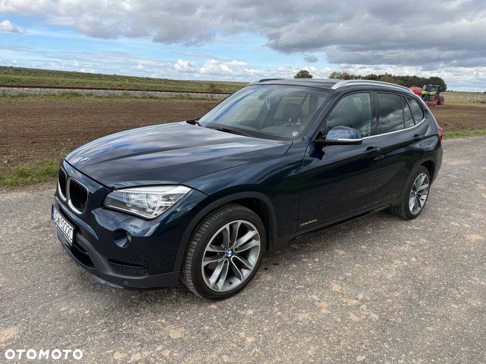 BMW X1 xDrive20d Sport Line - 2