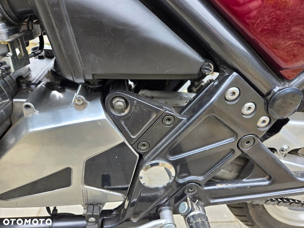 Kawasaki Zephyr - 27