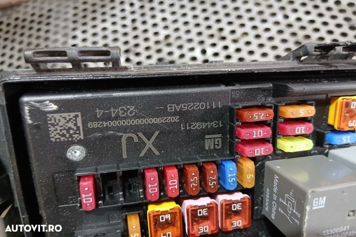 Panou sigurante si relee 13449211 1110225AB 13449211 1110225AB Opel Z - 4